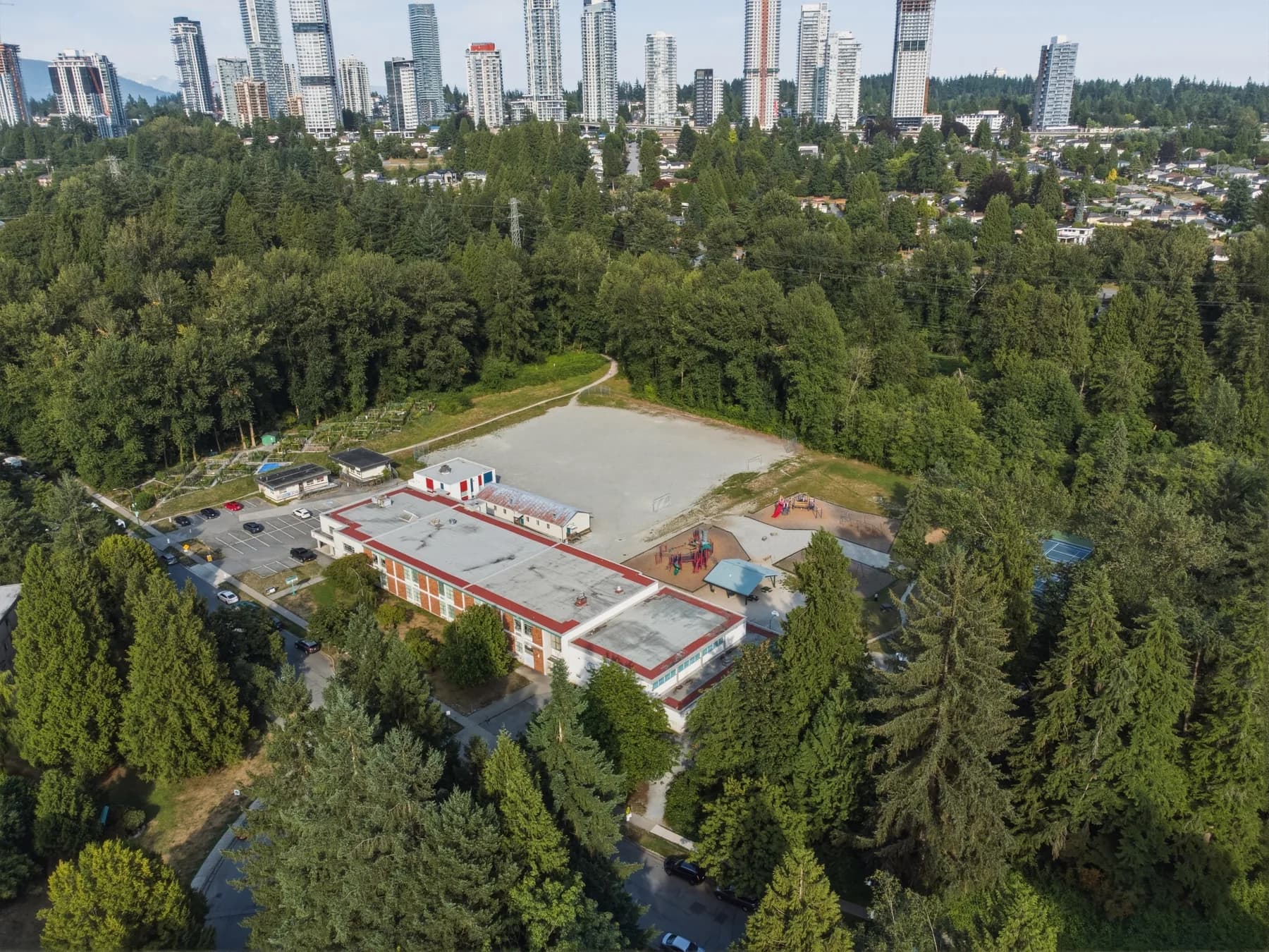 Centaurus Circle, Burnaby, frame 3