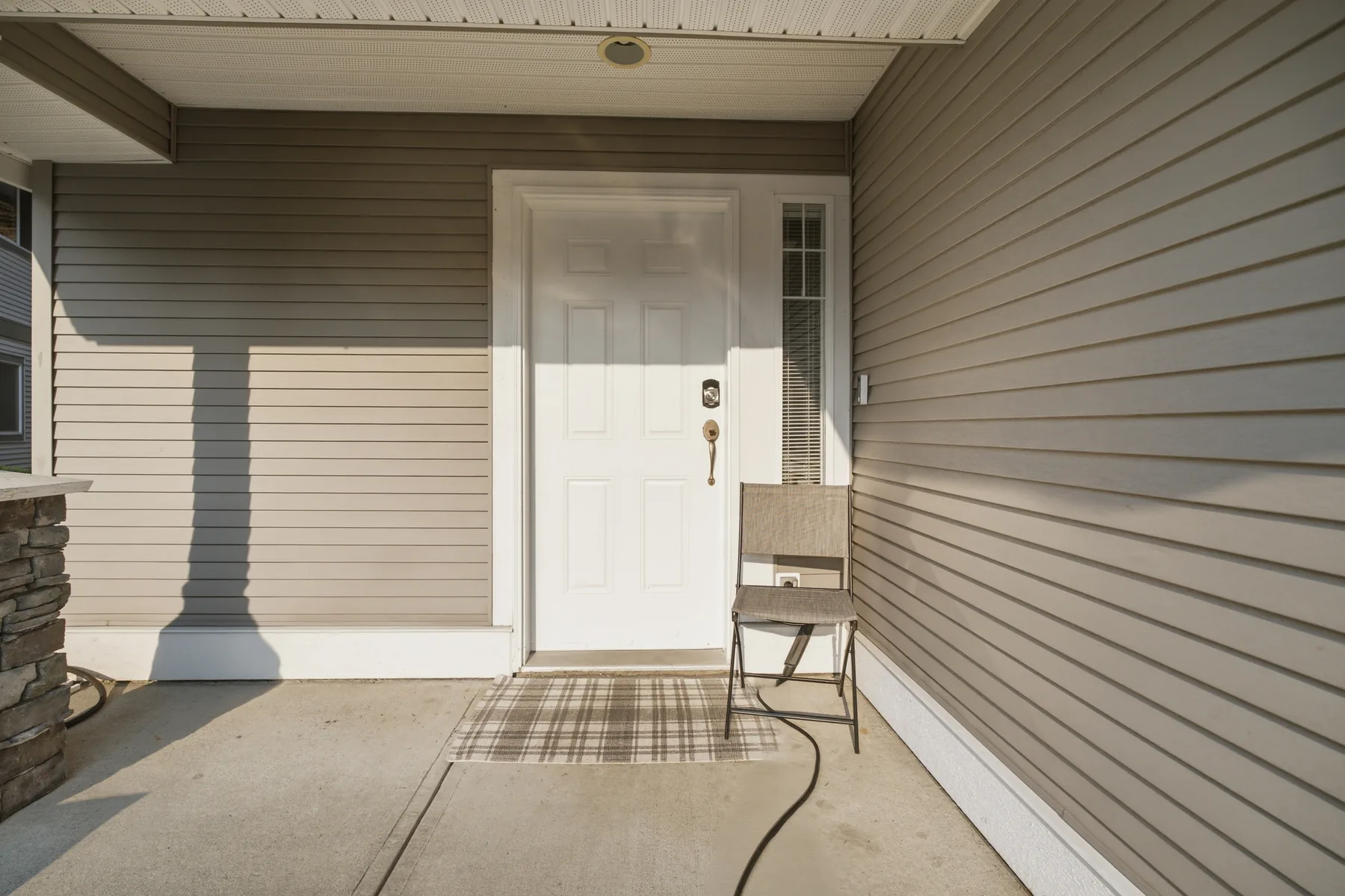 Hollister Place, Mission, frame 13