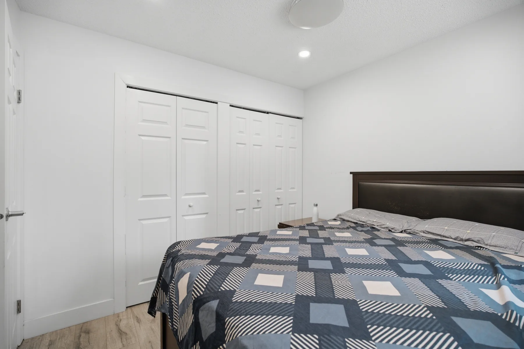 Tretheway Street, Abbotsford, frame 12