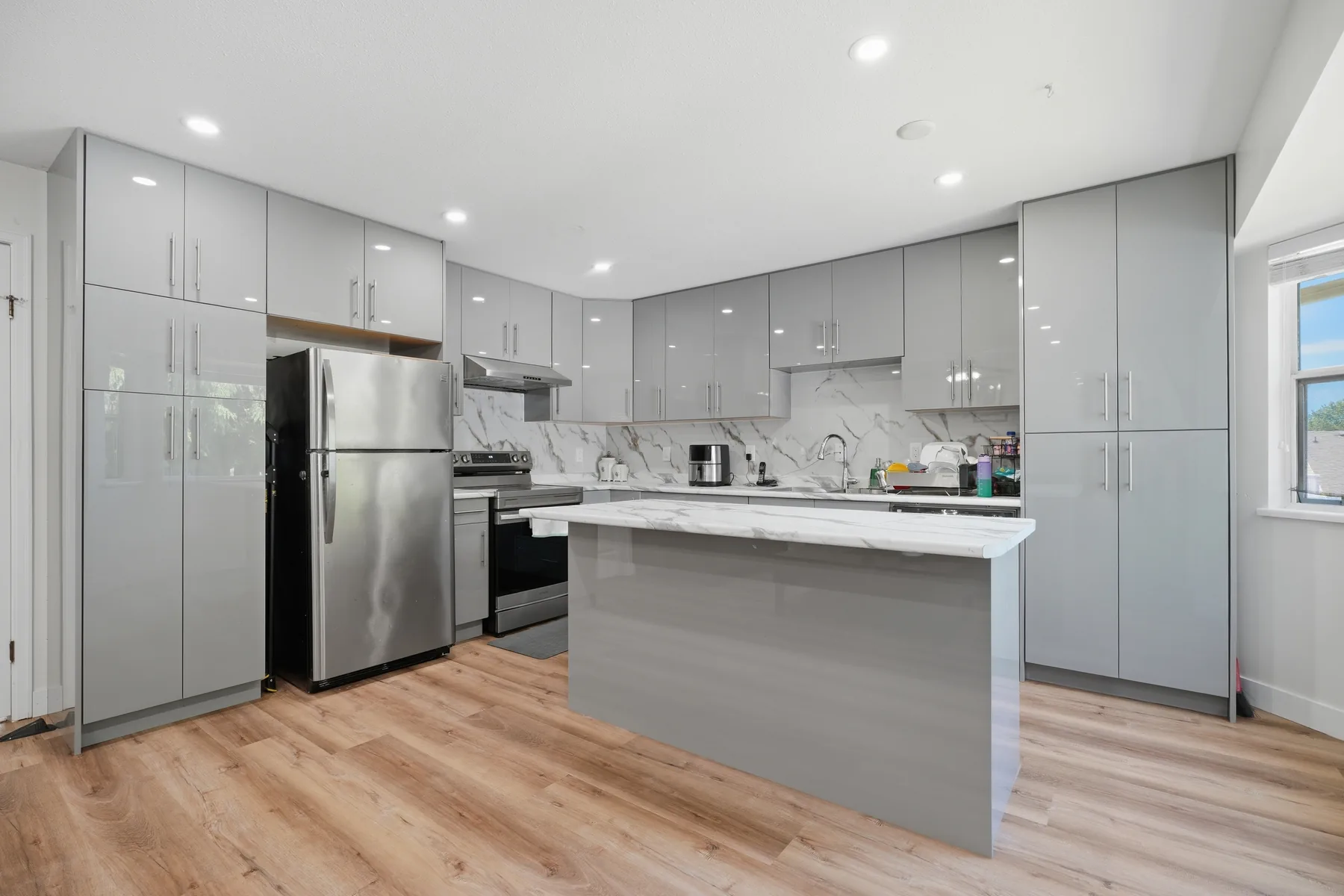 Upper Maclure Road, Abbotsford, frame 3