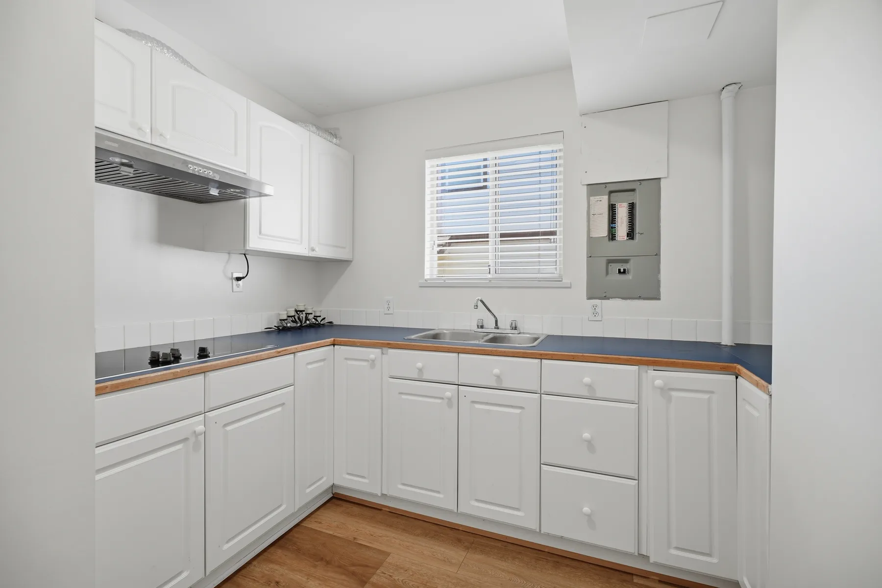 Upper Maclure Road, Abbotsford, frame 12